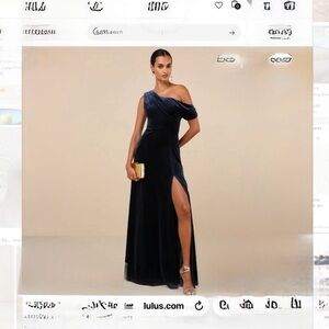 Beautiful Lulu's Coveted Confidential Navy Blue Velvet Maxi Dress.